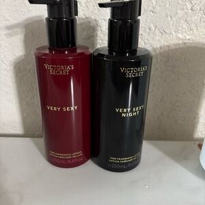 Victoria's Secret Very Sexy Lotion Duo - Red and Black